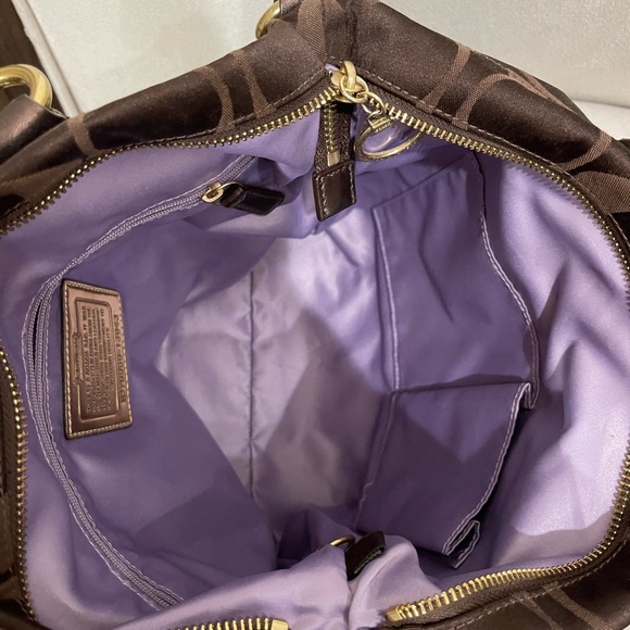 Coach brown purse! Like new - Picture 6 of 6